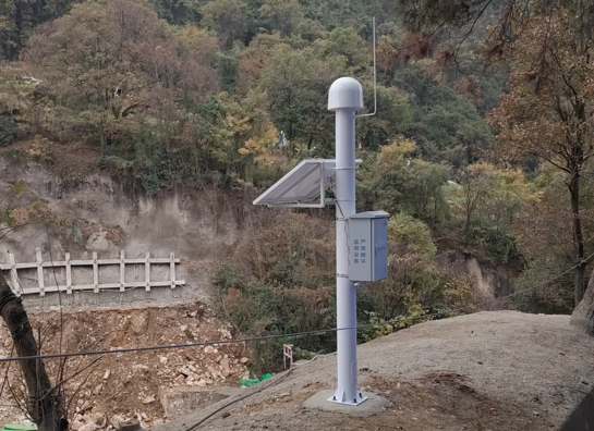 贵州省贵阳市南明区沙冲路社区边坡智能安全监测