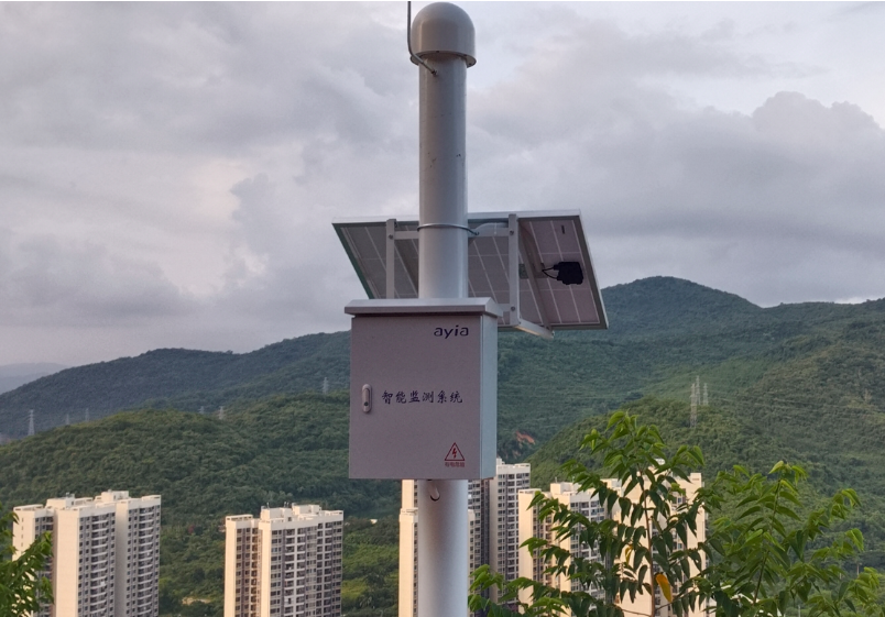 海南省三亚市临春岭森林公园步道边坡智能安全监测